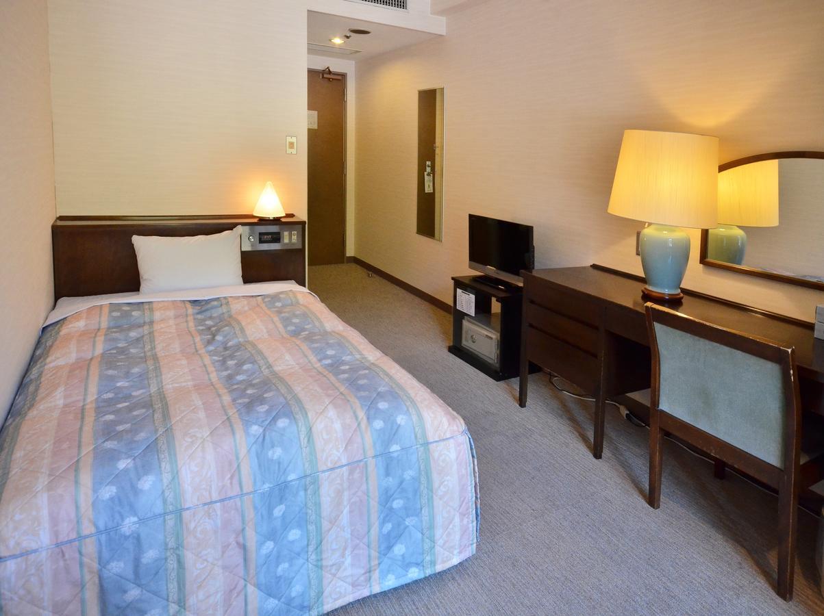 Takeo Century Hotel מראה חיצוני תמונה