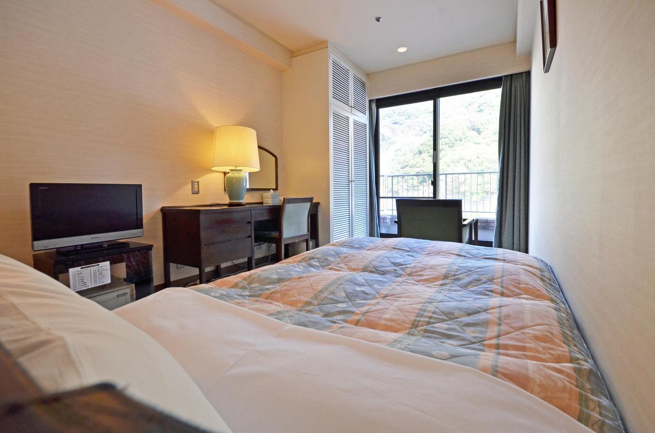 Takeo Century Hotel מראה חיצוני תמונה