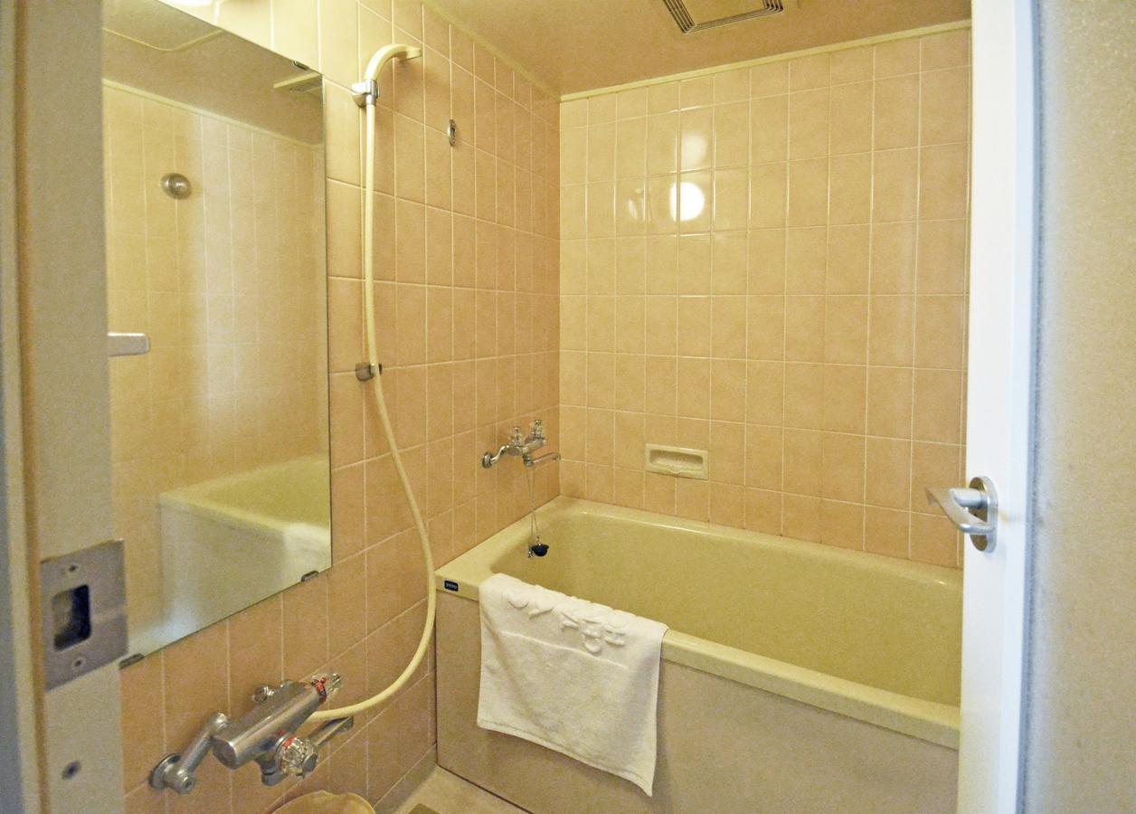 Takeo Century Hotel מראה חיצוני תמונה